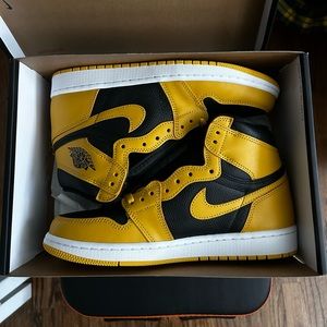 Brand new Nike Air Jordan 1 Pollen size 8.5